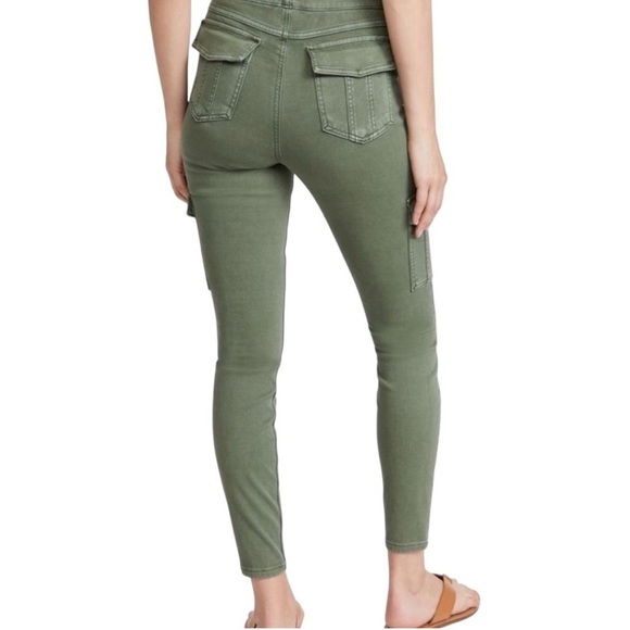 Spanx High Rise Stretch Twill Cargo Pants - Picture 4 of 12